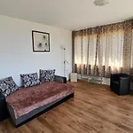 за гости гавань